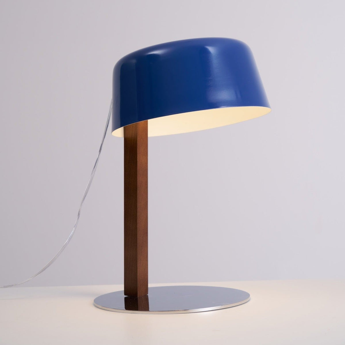 Dario Tilted Table Lamp