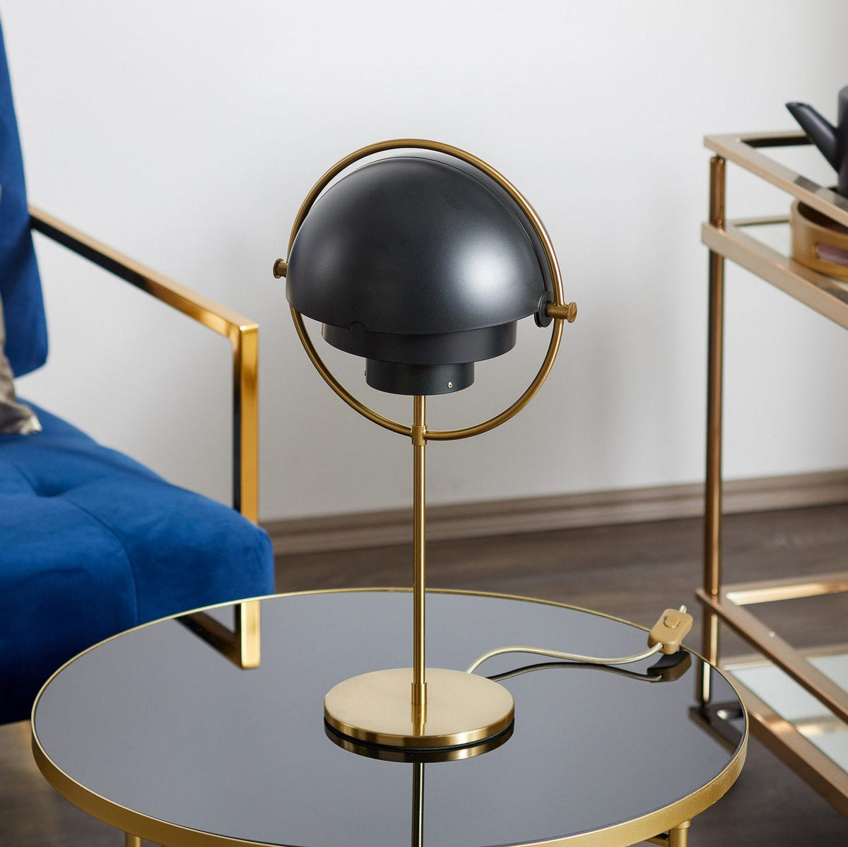 Deformed Ball Table Lamp