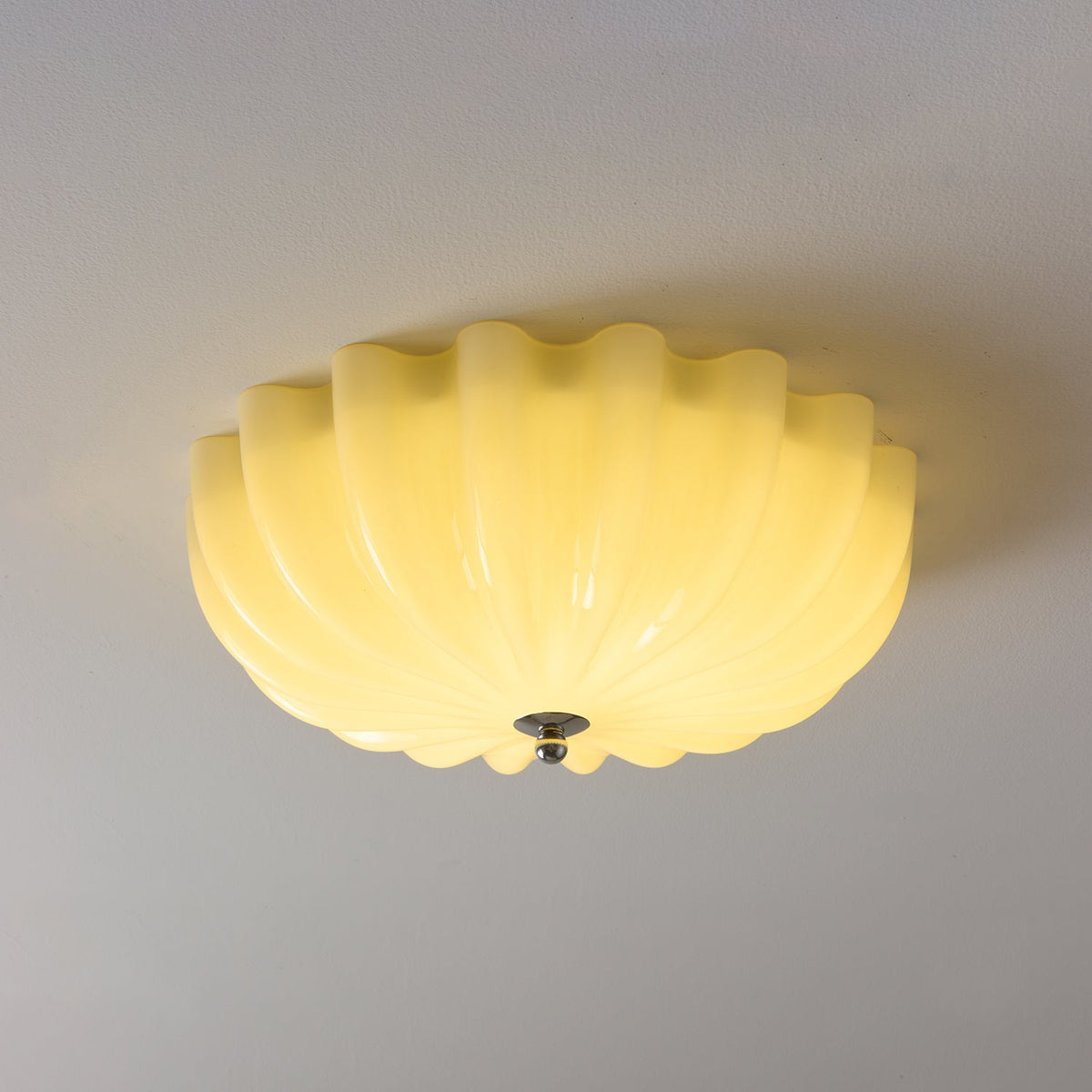 Dewdrop Shell Ceiling Light