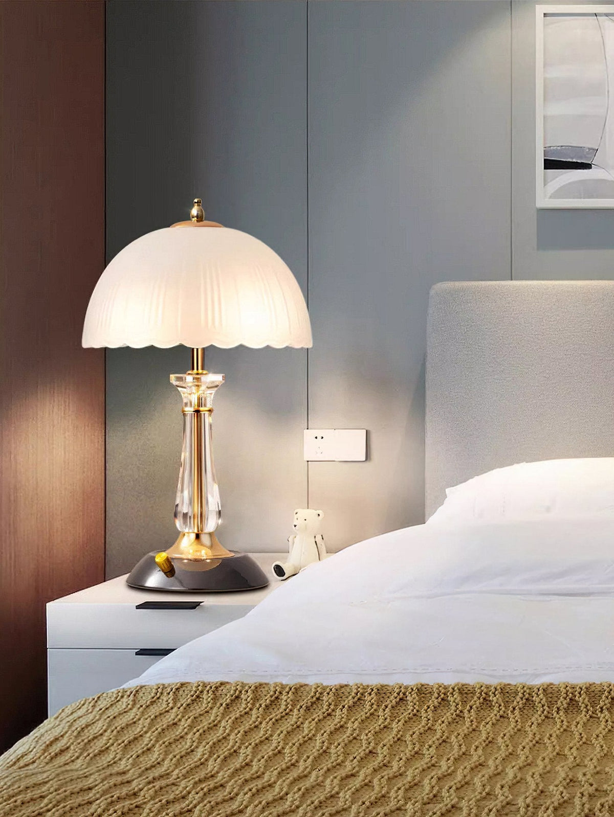 Domed Glass Table Light 9.8"