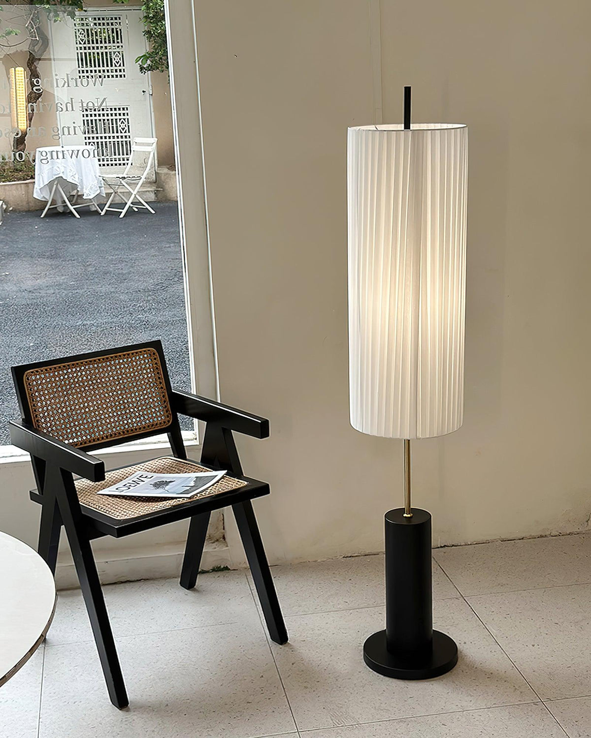 Dorica Floor Lamp 11.8"