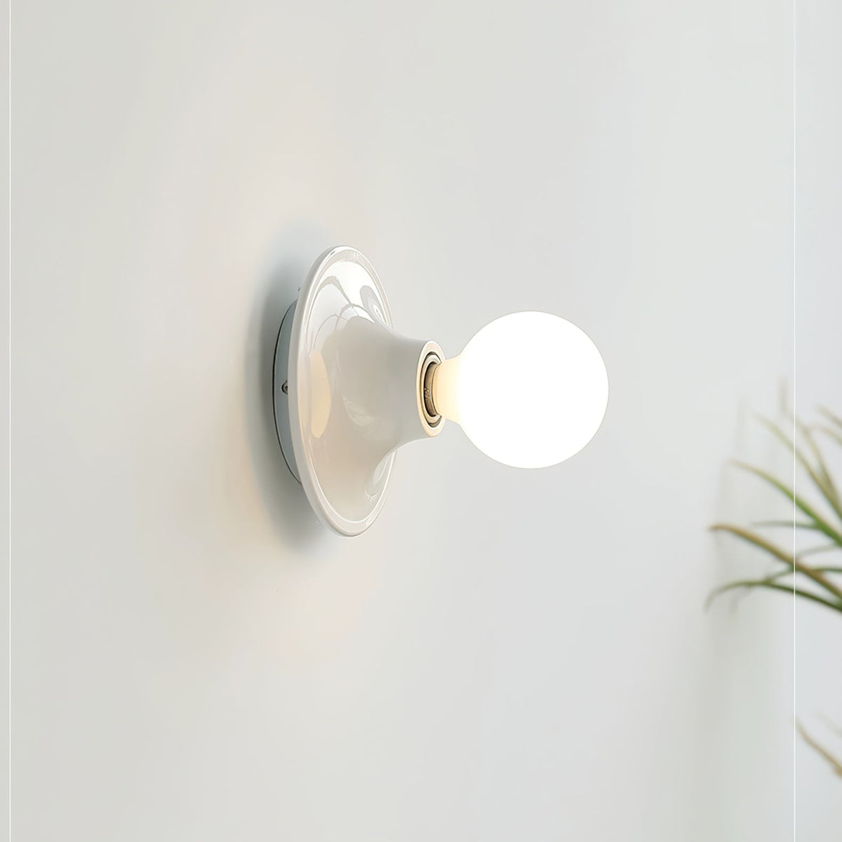 Eclipta Wall Sconce
