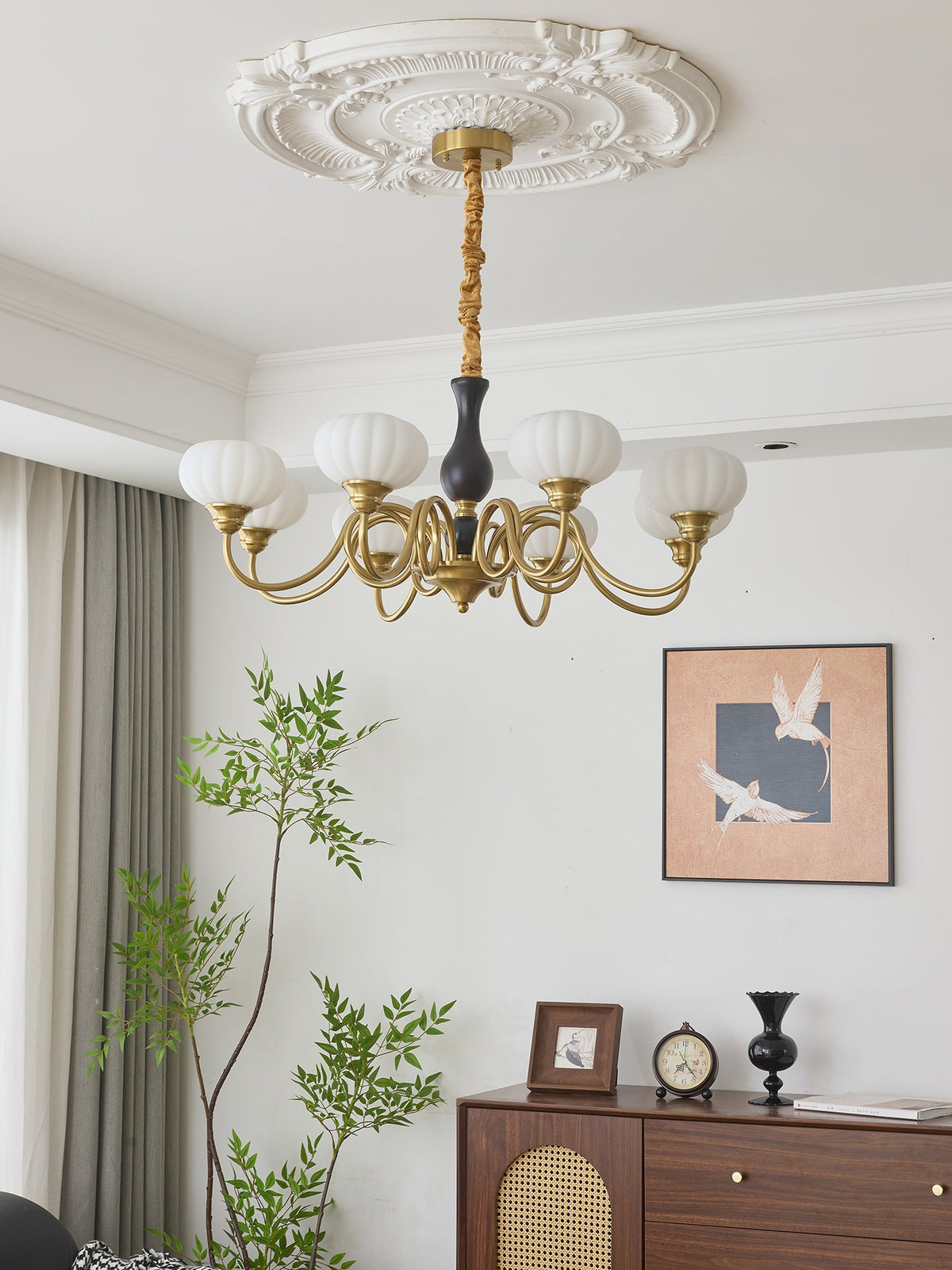 Elaris Chandelier