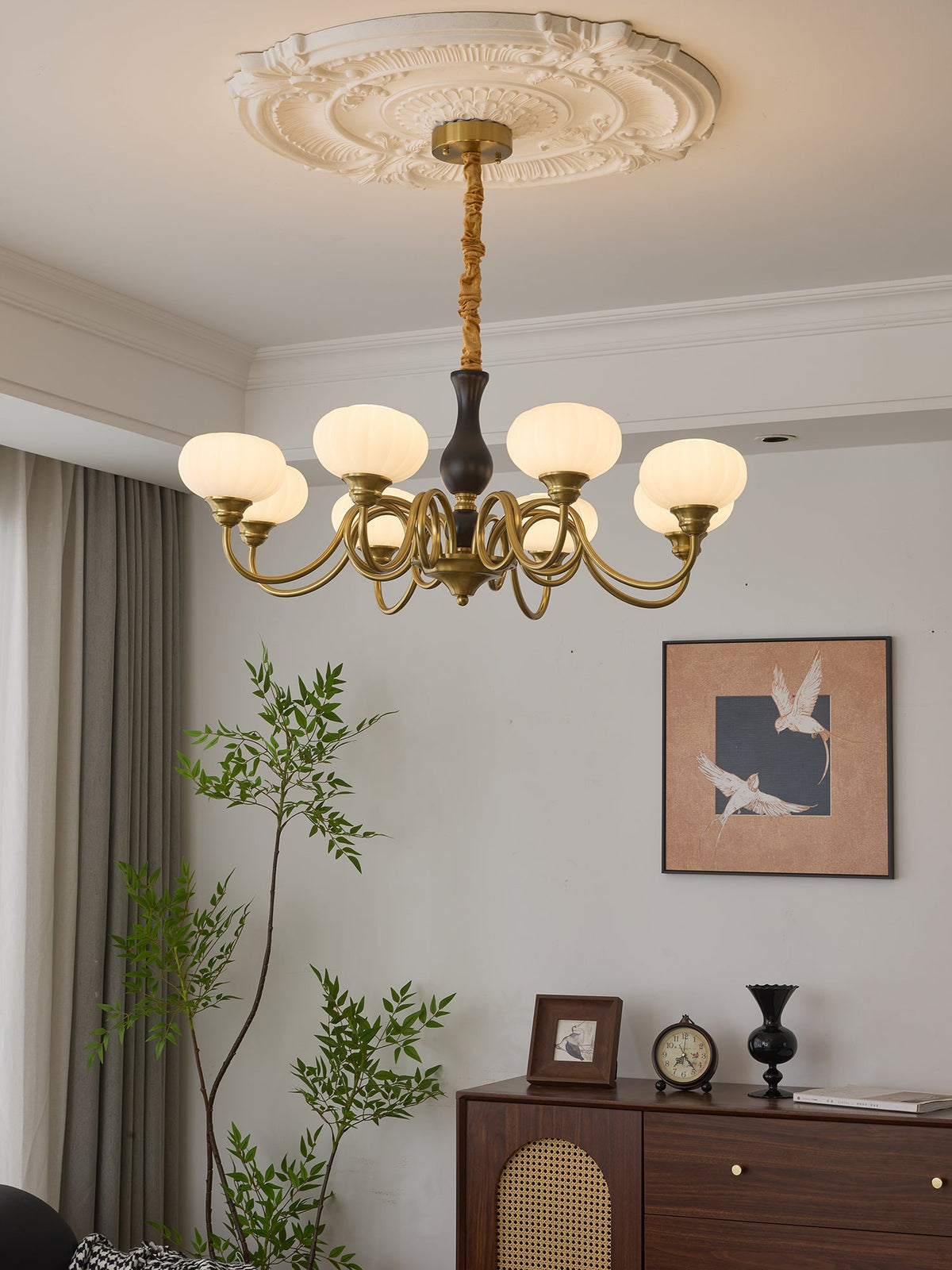 Elaris Chandelier