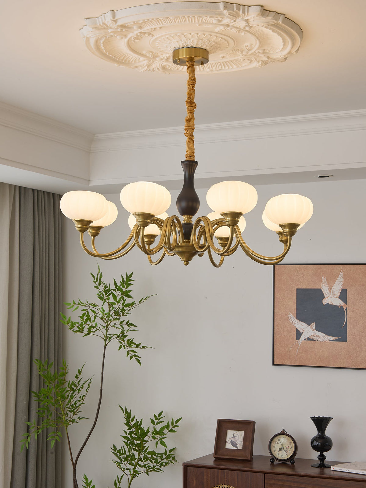 Elaris Chandelier