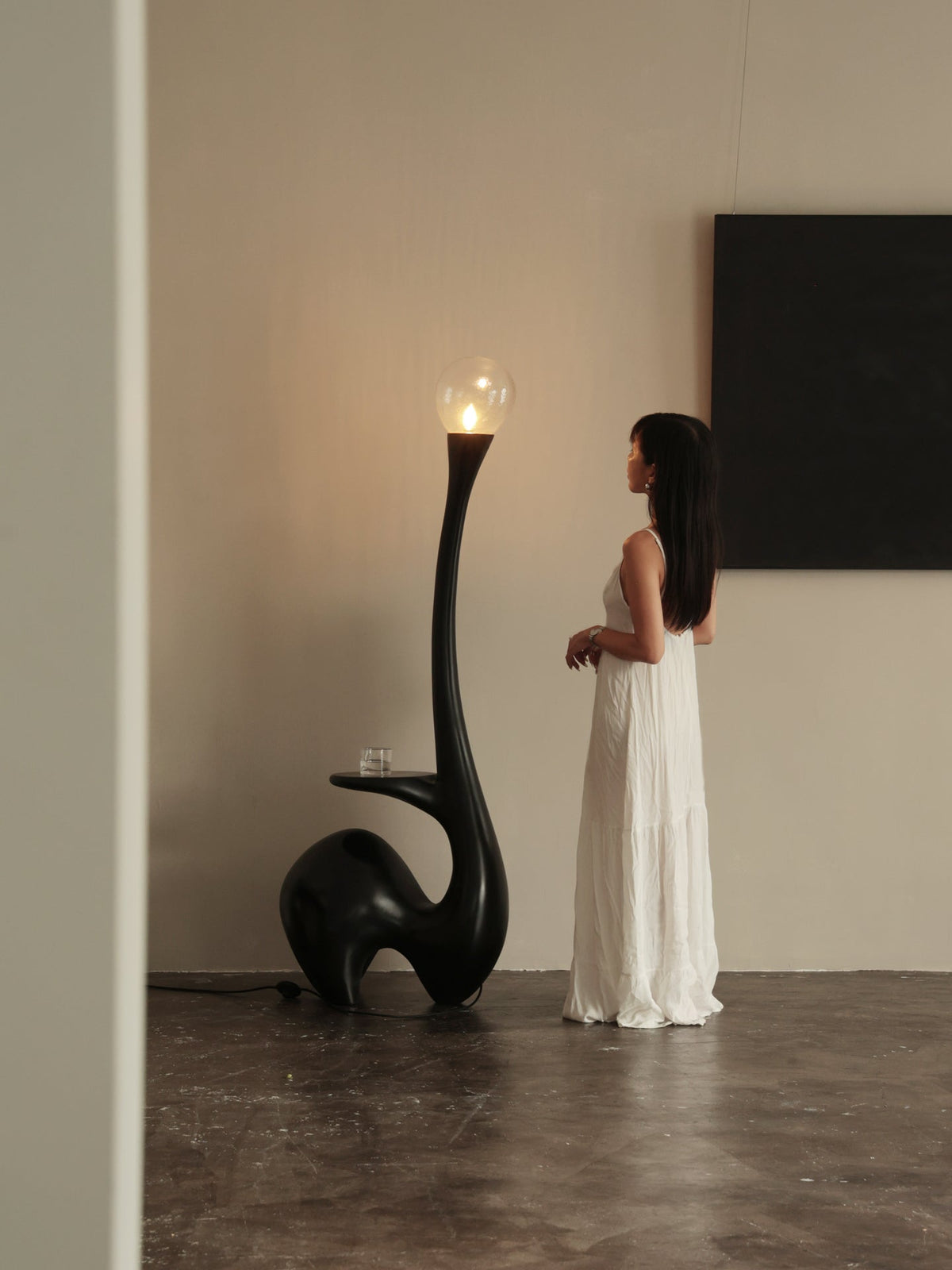 Elero Sculptural Floor Lamp