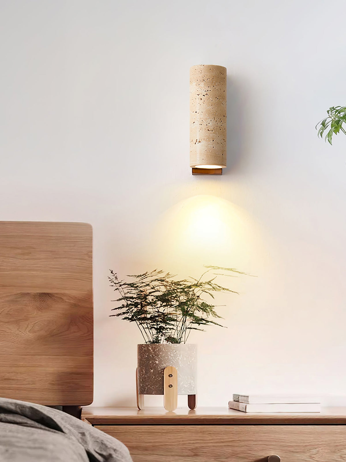 Elevate Wall Lamp