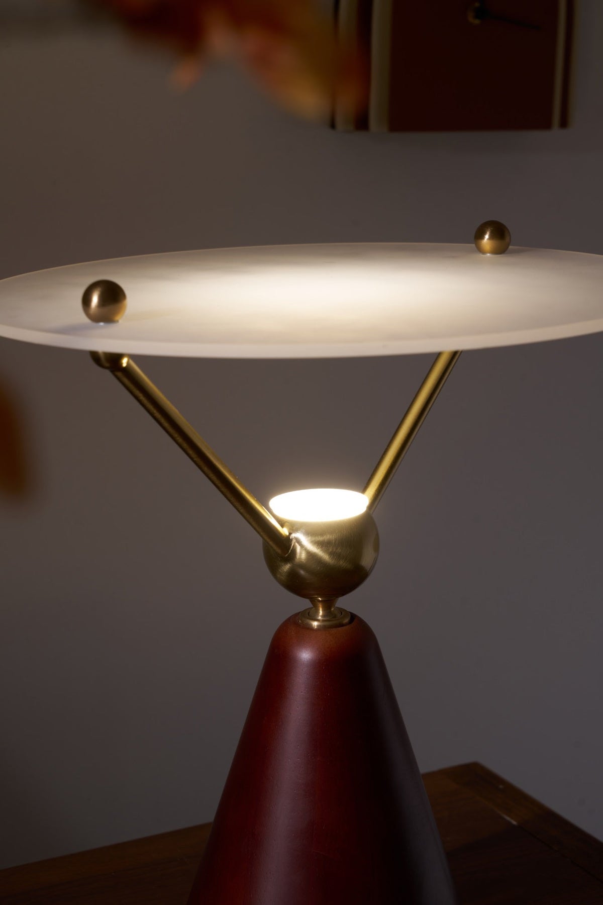 Equoray Table Lamp