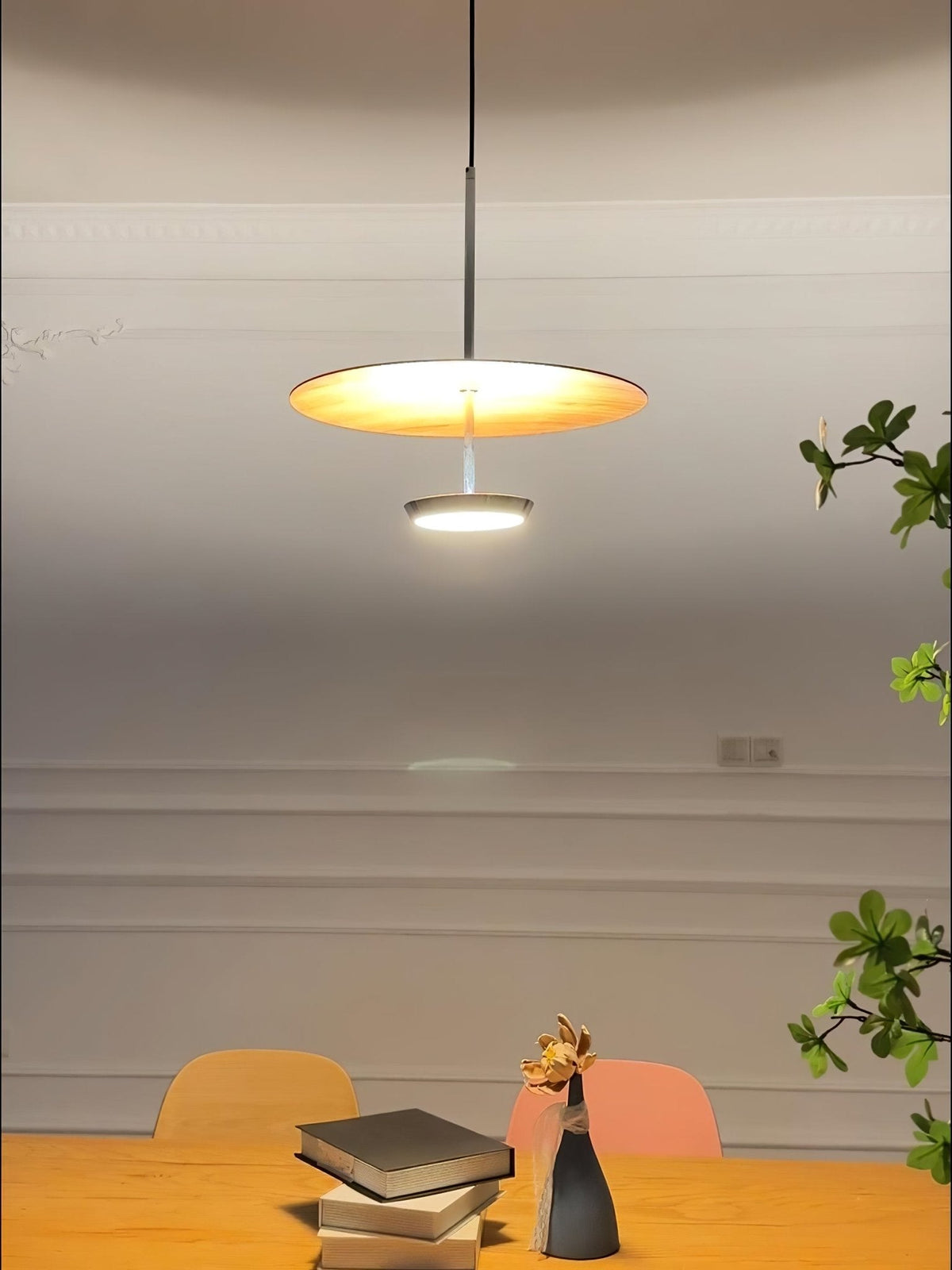 Eryndor Disc Pendant Lamp