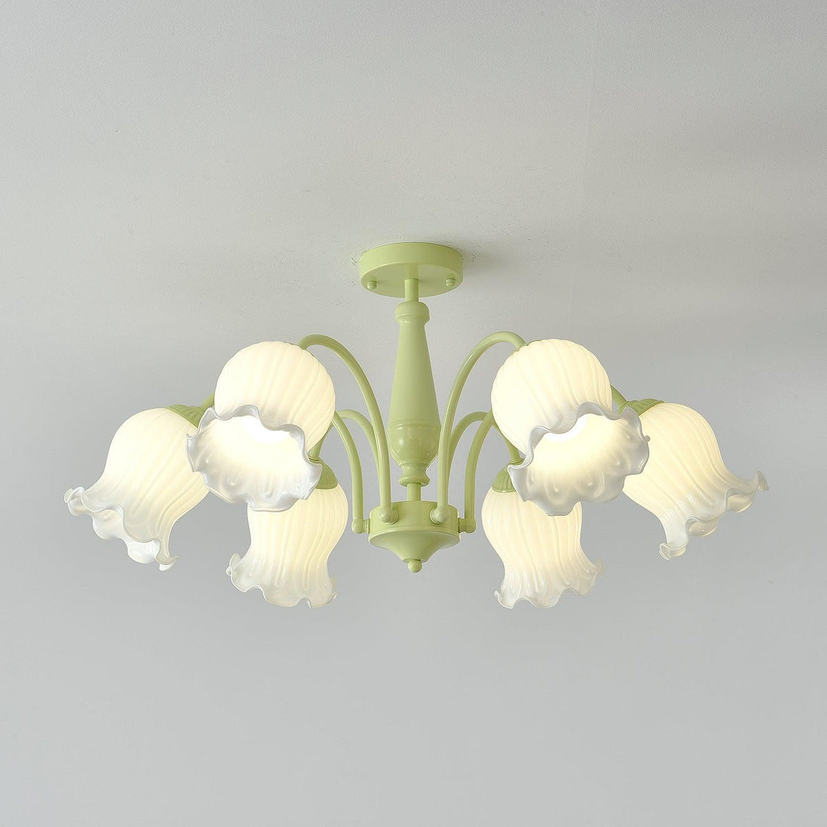 Fantasy Lily Chandelier