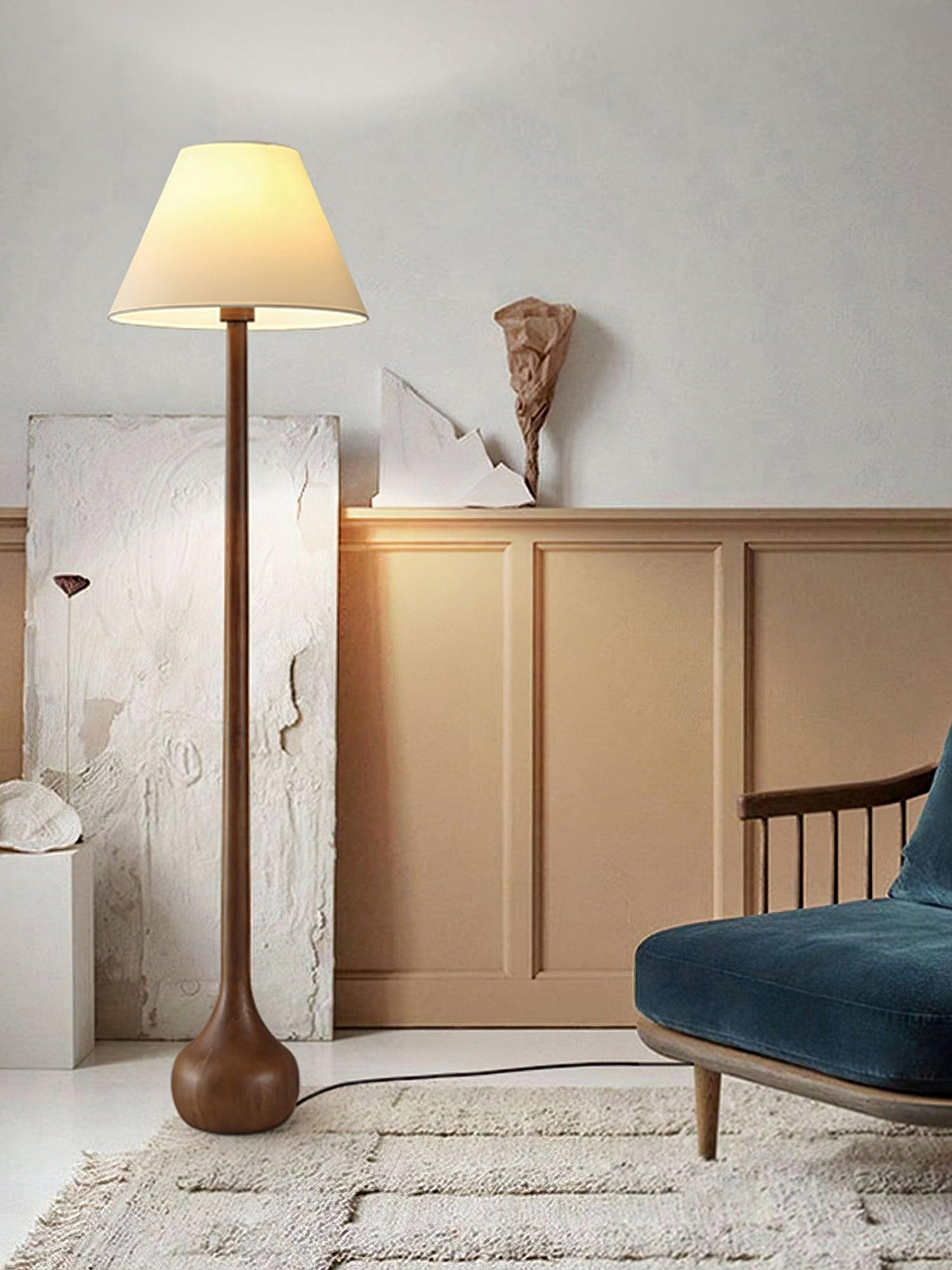 Final Strike Floor Lamp 15.7"