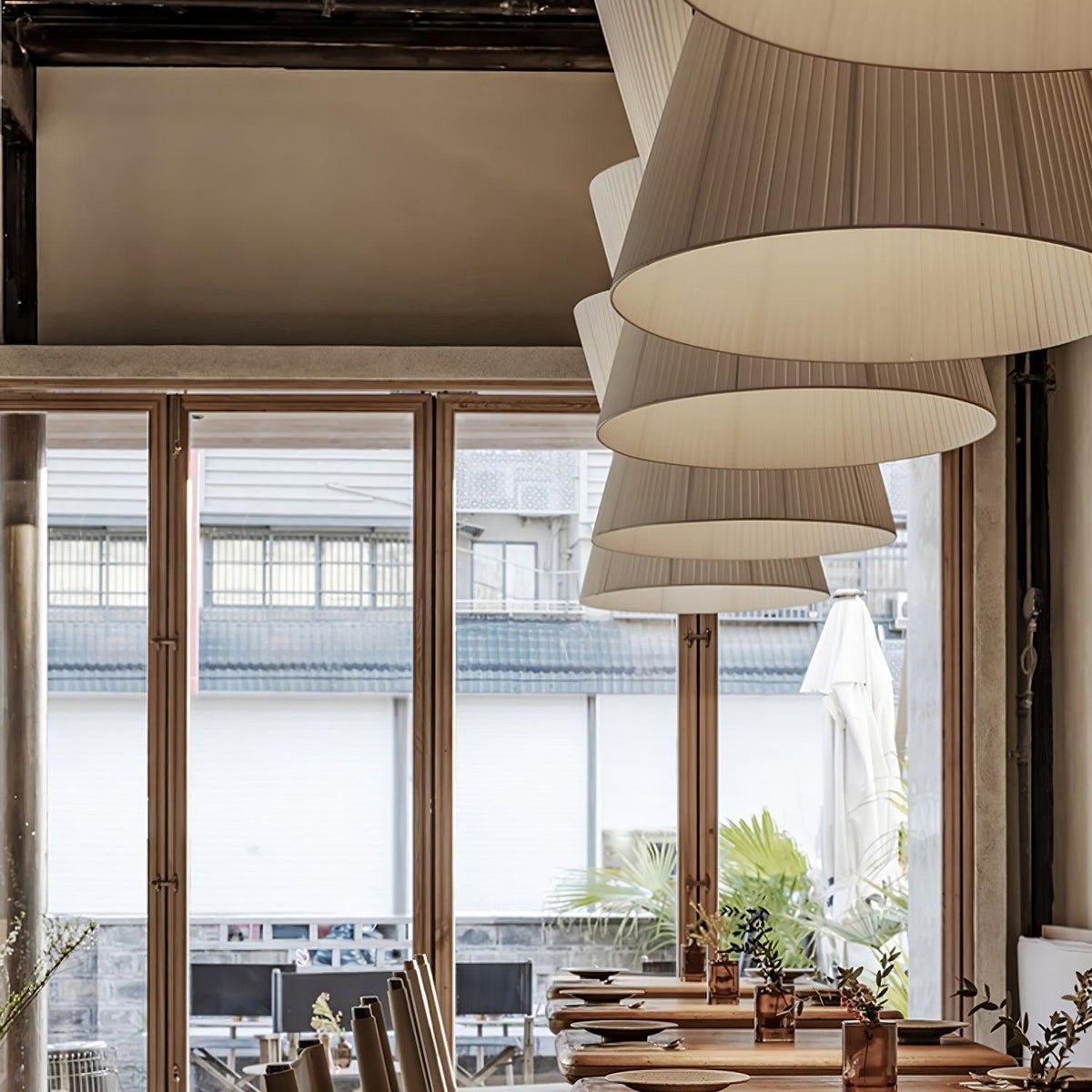 Folie Pendant Light 15.7"