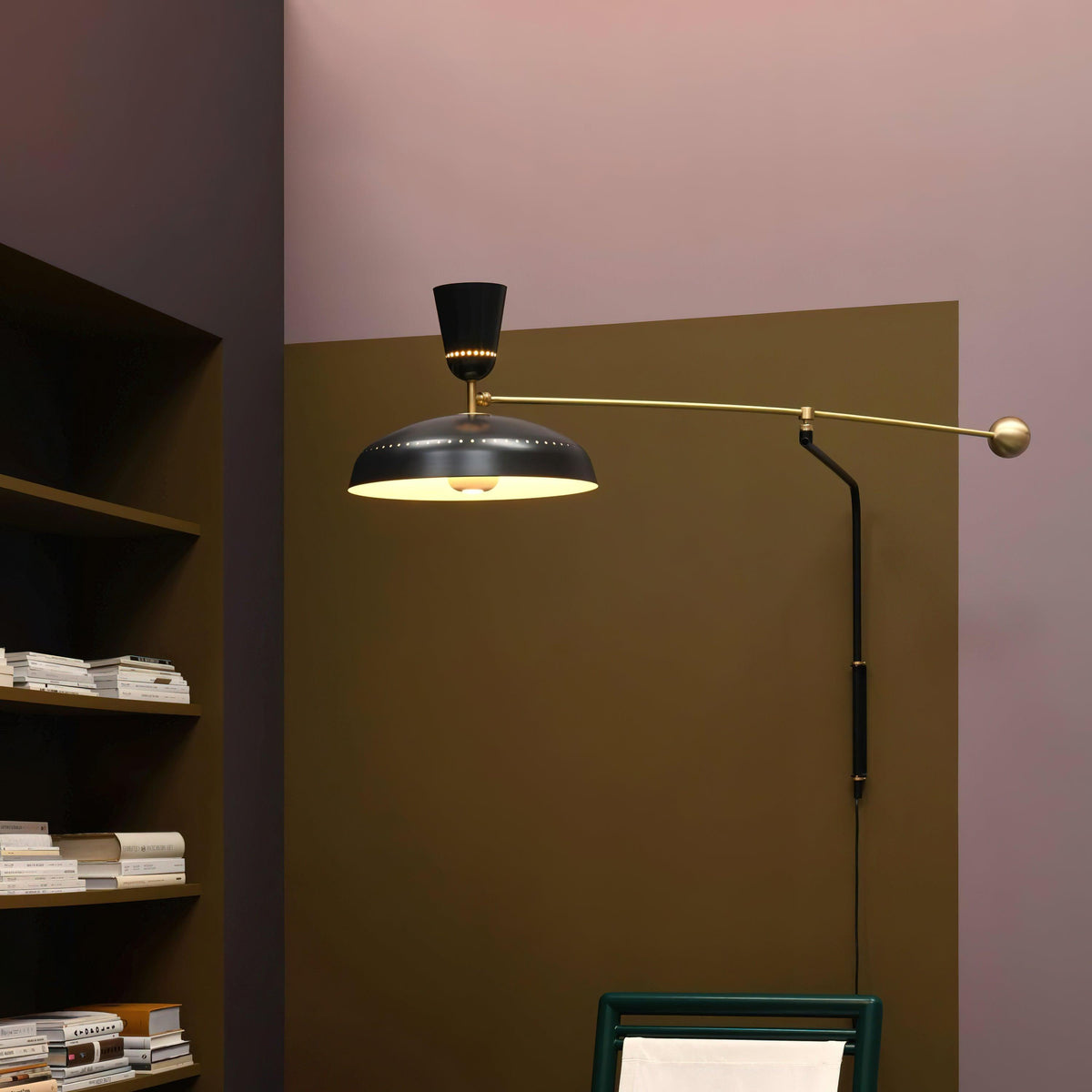 G1 Wall Lamp 45.3″