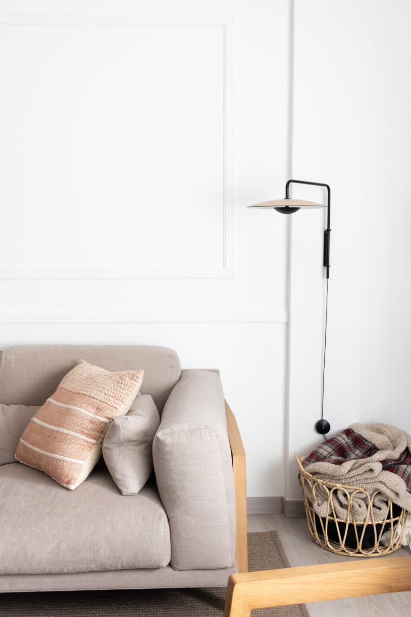 Ginger Plug-In Wall Lamp