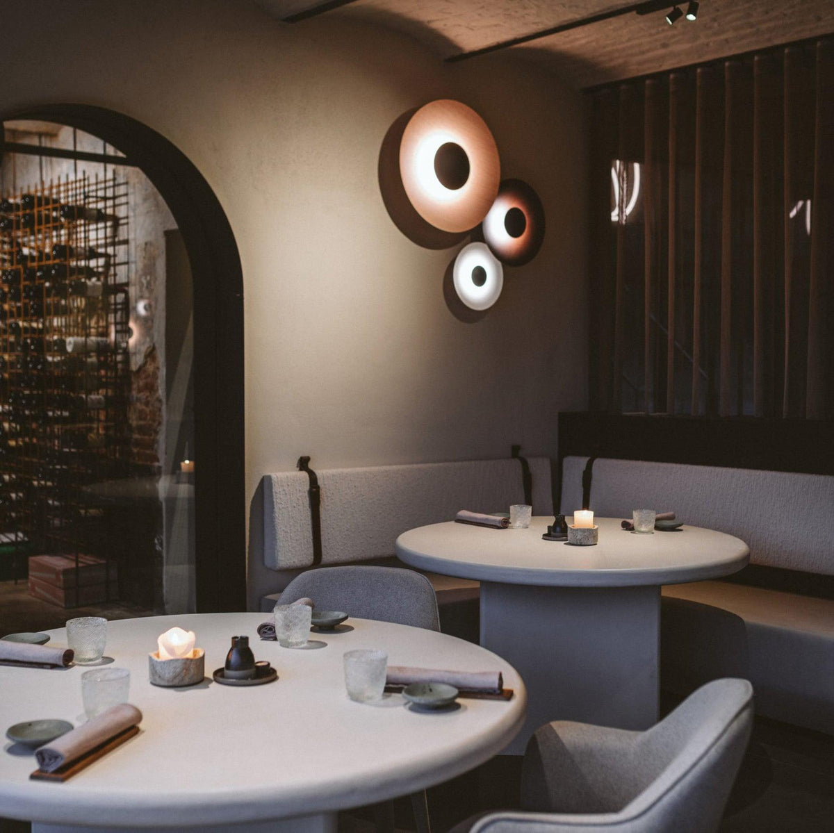 Simplicity Glow Plug-in Wall Light