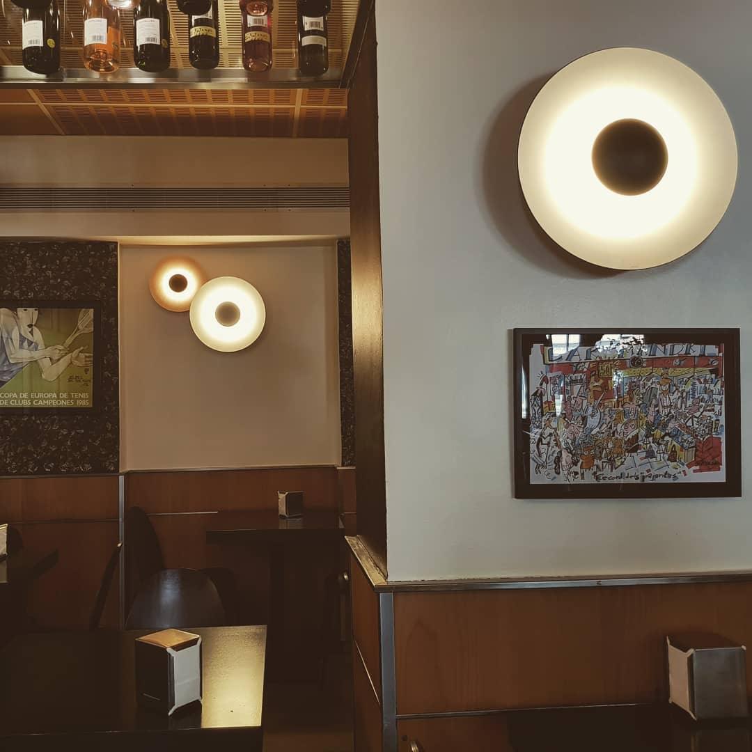 Simplicity Glow Plug-in Wall Light