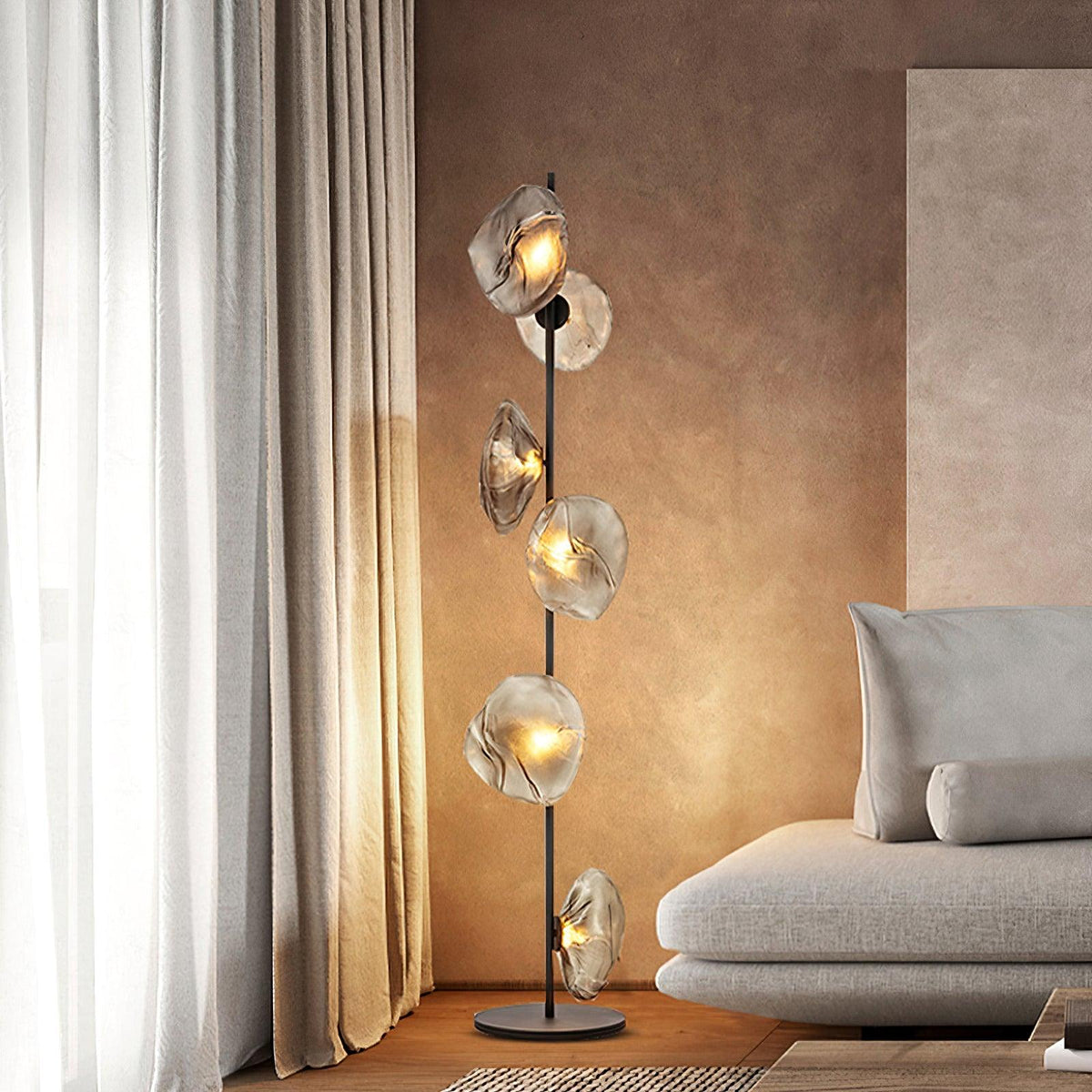 Glass Mesh Petals Floor Lamp