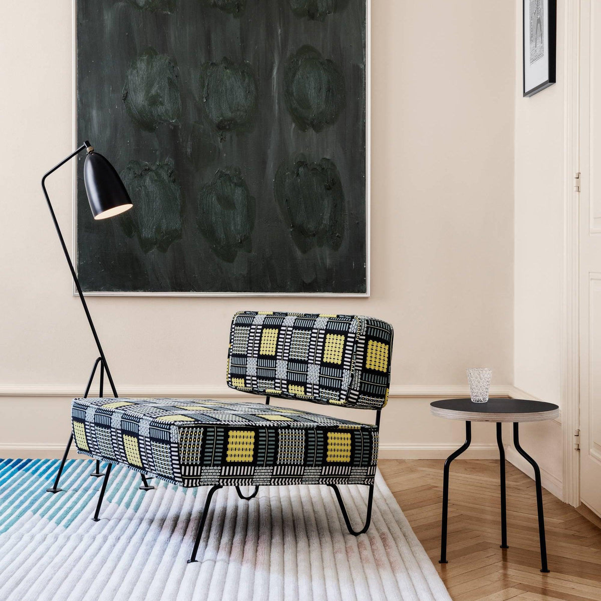 Grasshopper Floor Lamp 16.9"