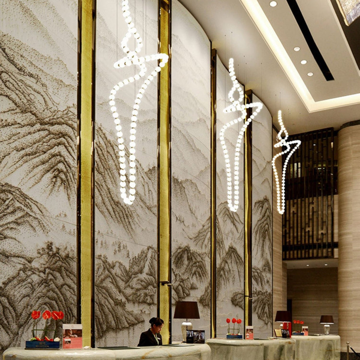 Halti Necklace Acrylic Chandelier