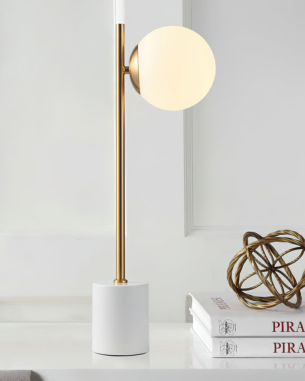 Harper Globe Table Lamp 8.7"