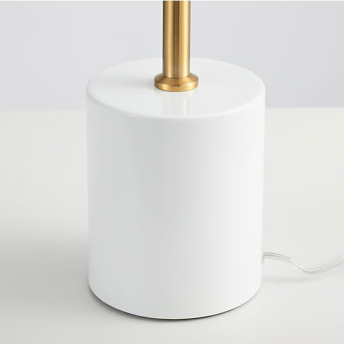 Harper Globe Table Lamp 8.7"