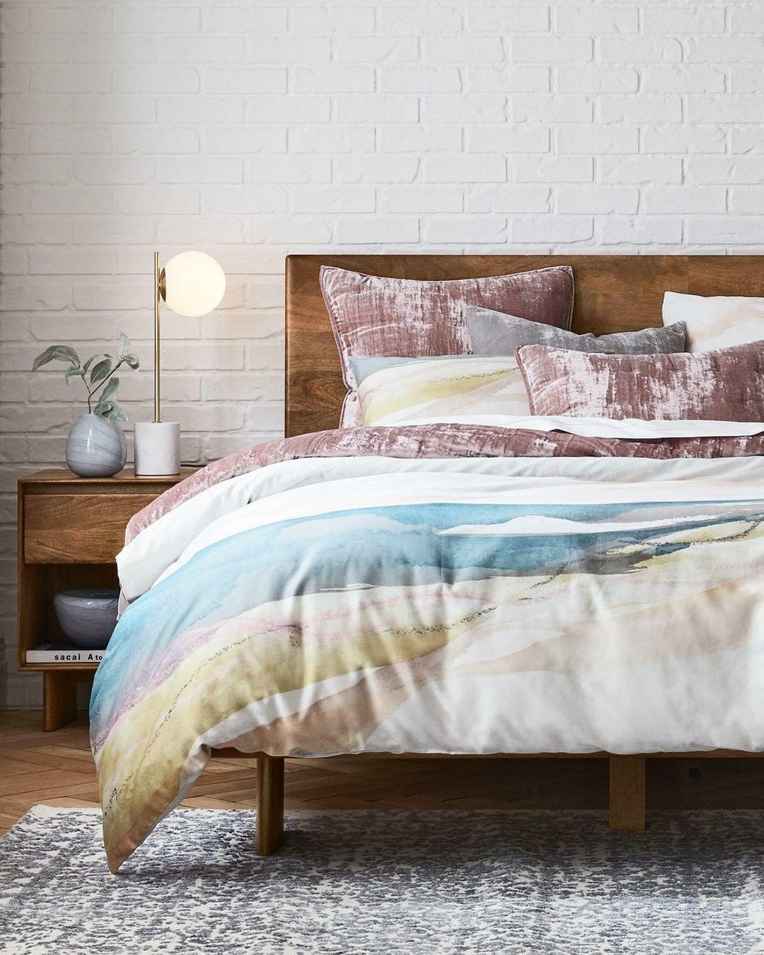 Harper Globe Table Lamp 8.7"