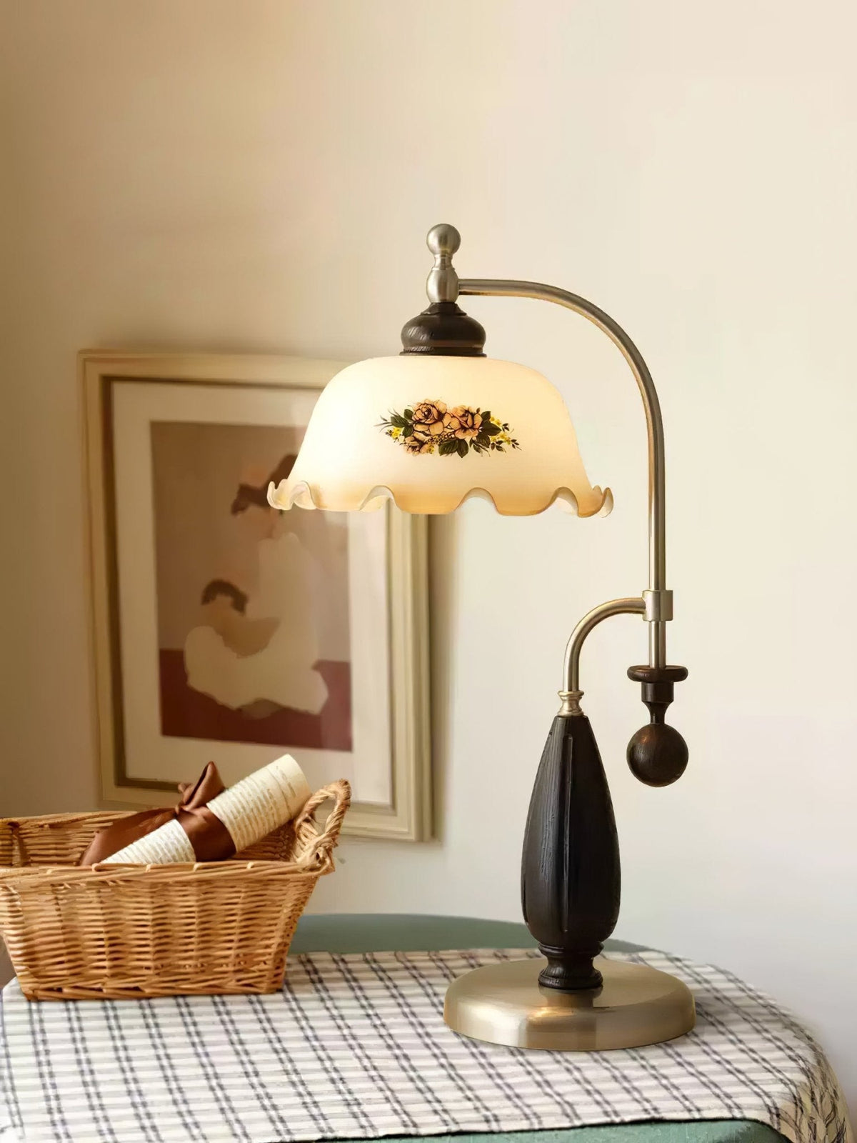 Heritage Bloom Table Lamp
