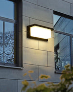 Horizontal LED Outdoor Light