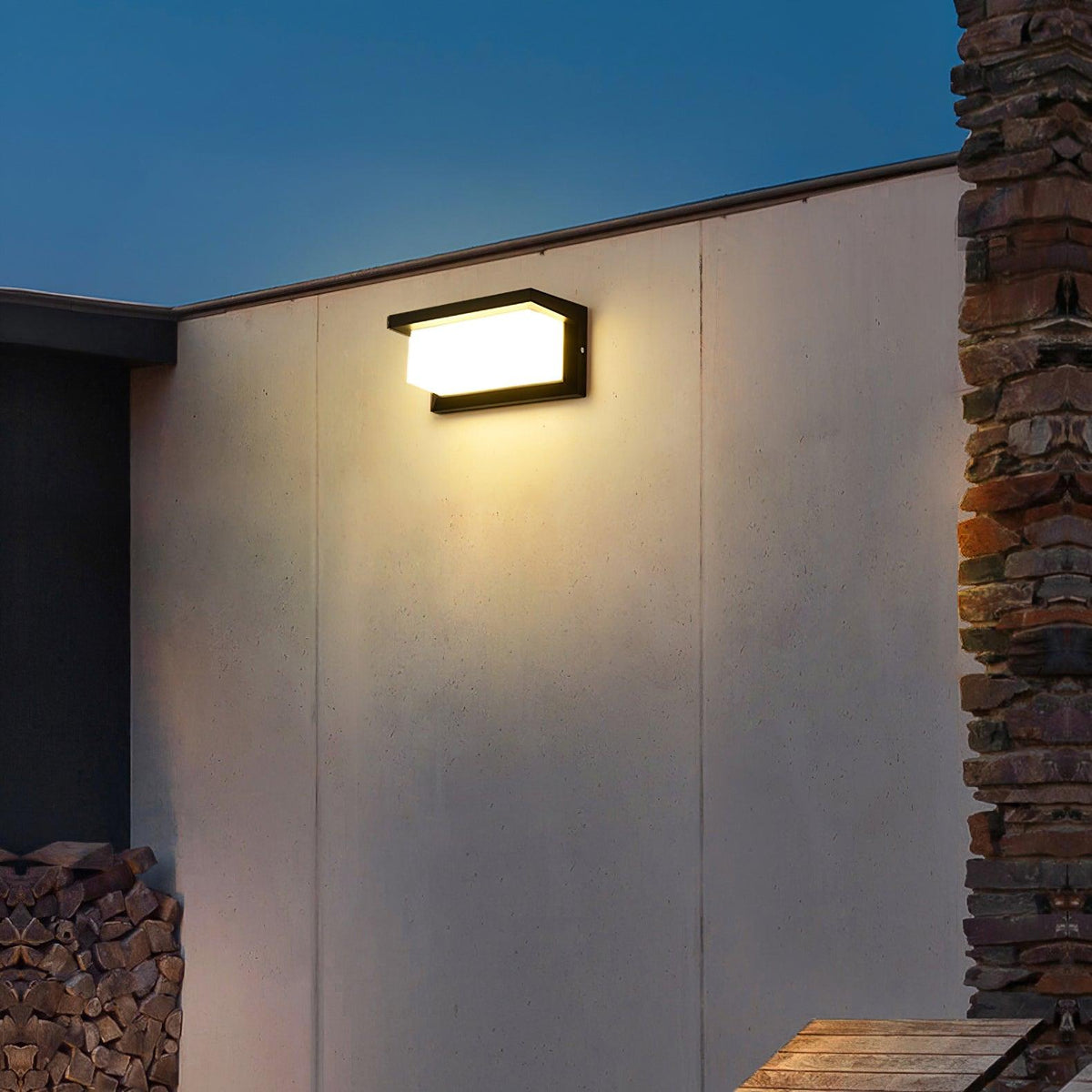 Horizontal LED Outdoor Light
