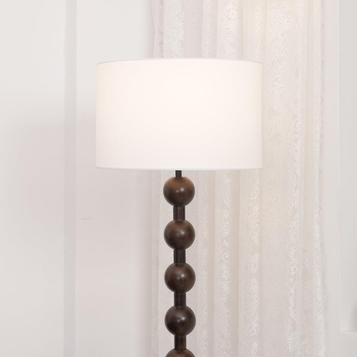 Hugo Barbell Floor Lamp 15.7"