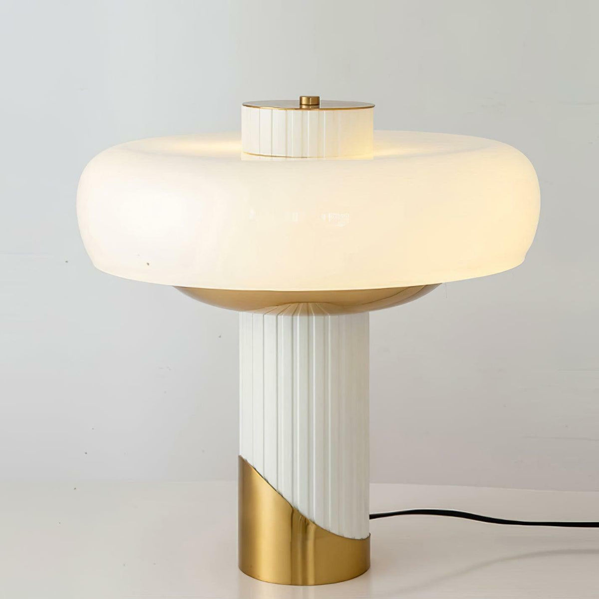 Ilayda Table Lamp 15.7"