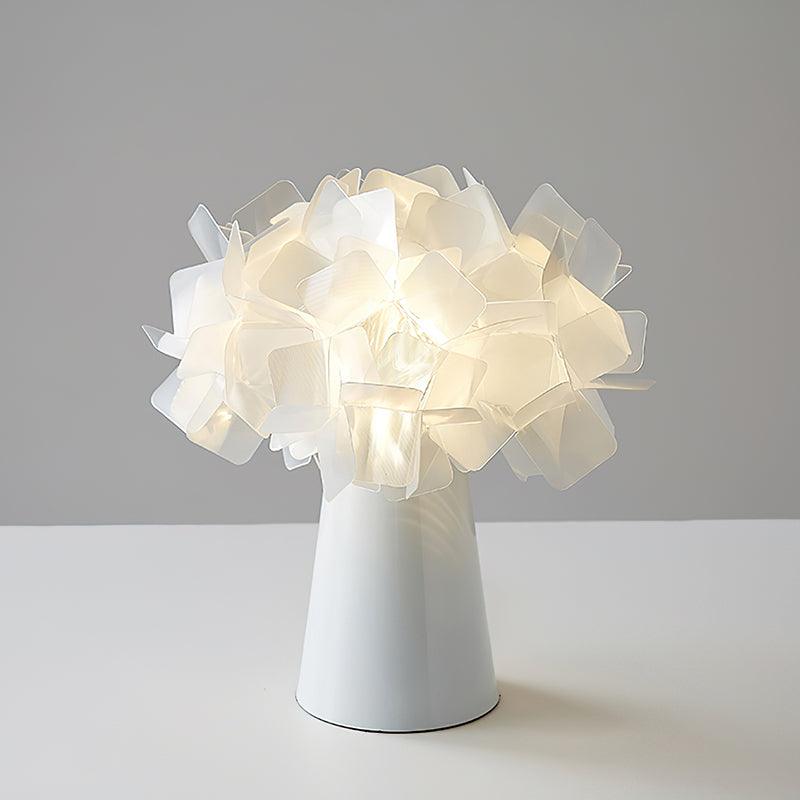 Illis Flower Table Lamp 10.2"