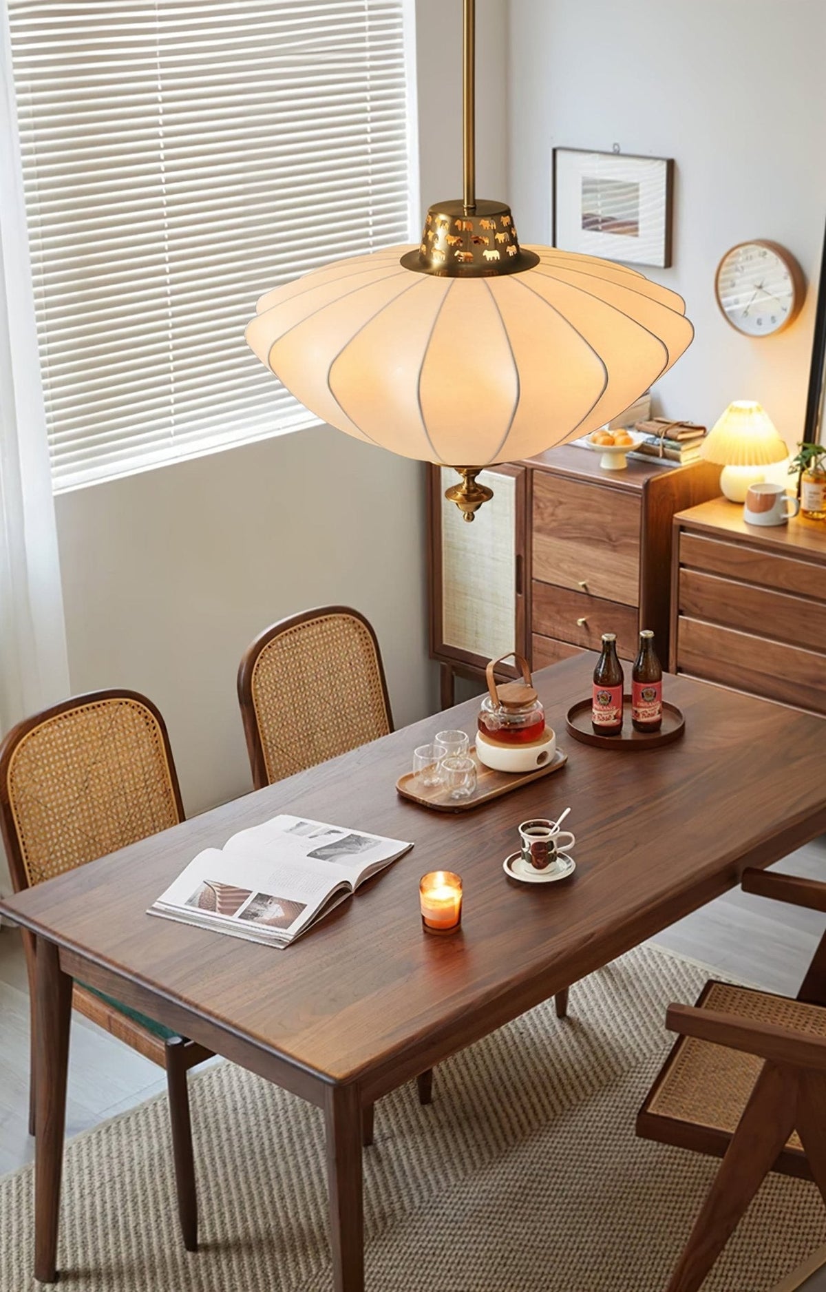 Imperial Bloom Pendant Lamp