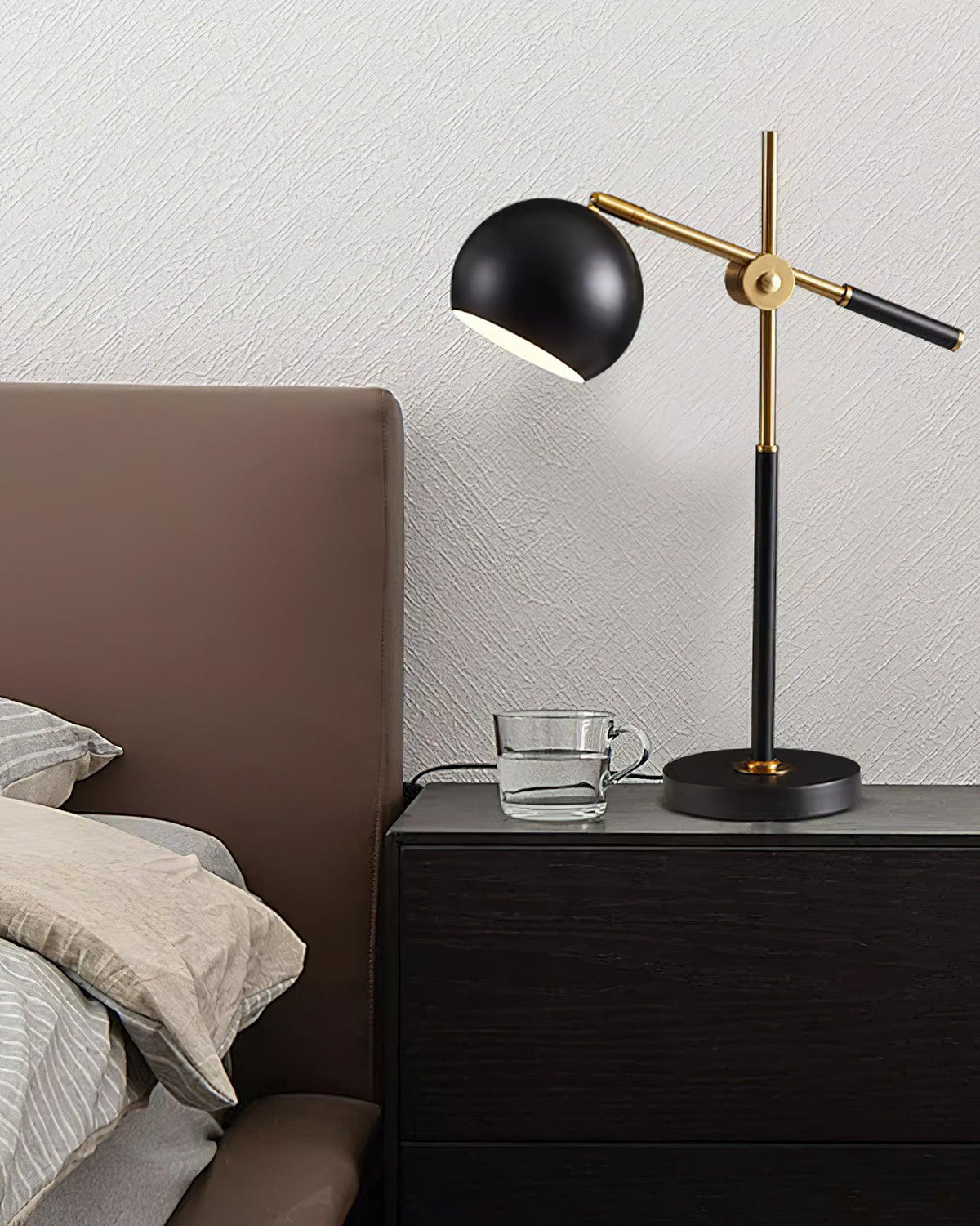 Isaac Table Lamp 17.3"