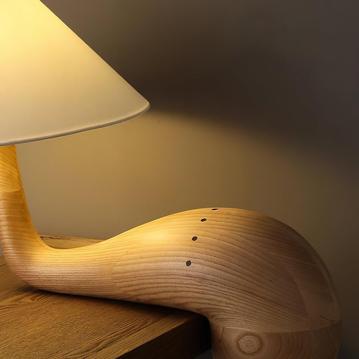 Kakuda Pine Table Lamp 23.6"