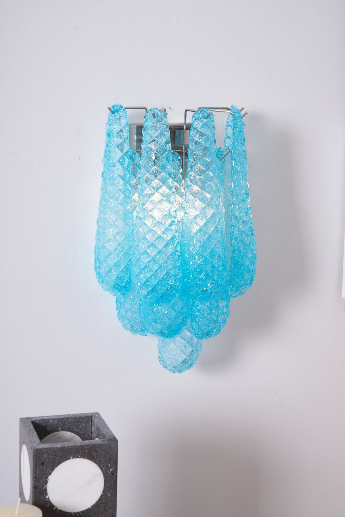 Lagoon Bloom Wall Lamp