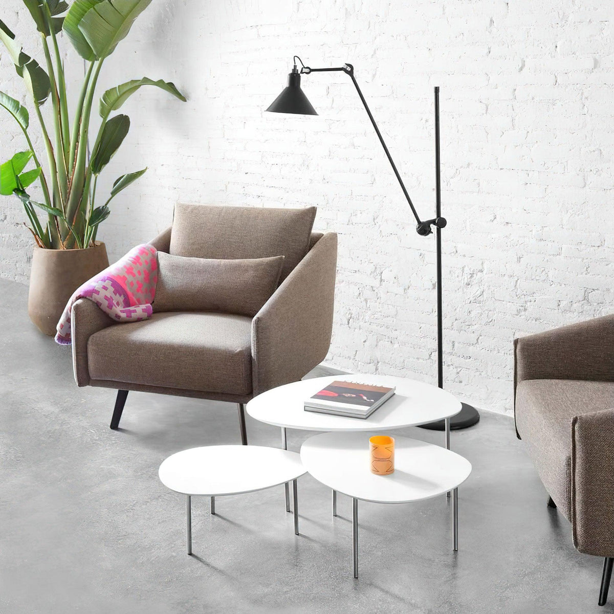 Versa Glide G215 Floor Lamp 12.6″