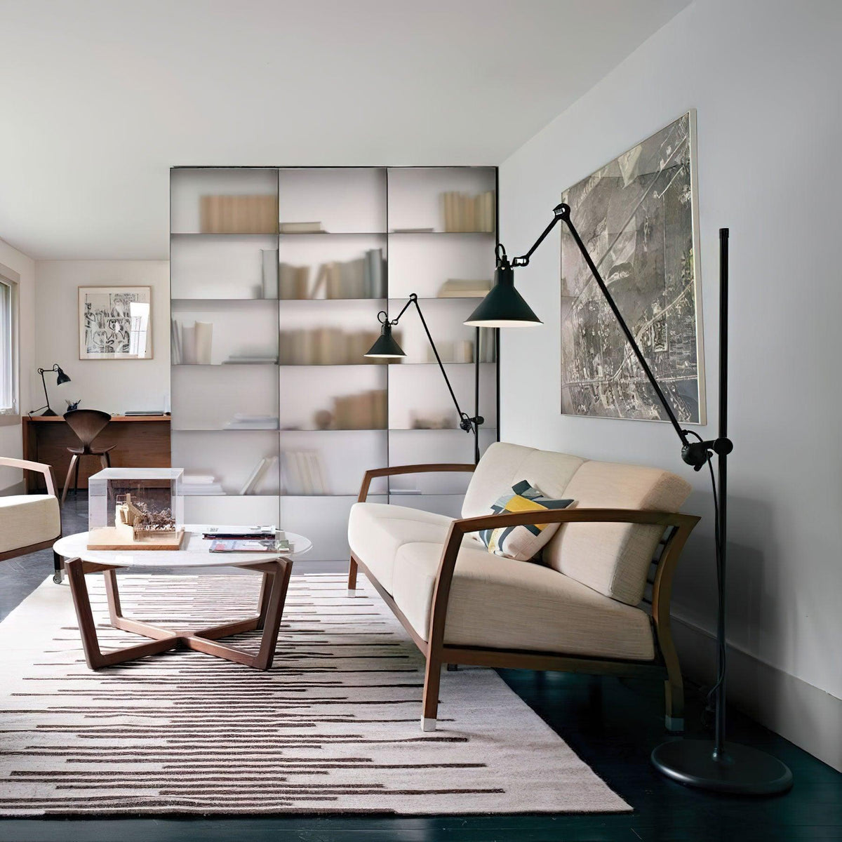 Versa Glide G215 Floor Lamp 12.6″