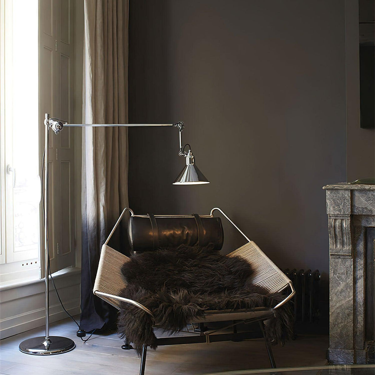 Versa Glide G215 Floor Lamp 12.6″