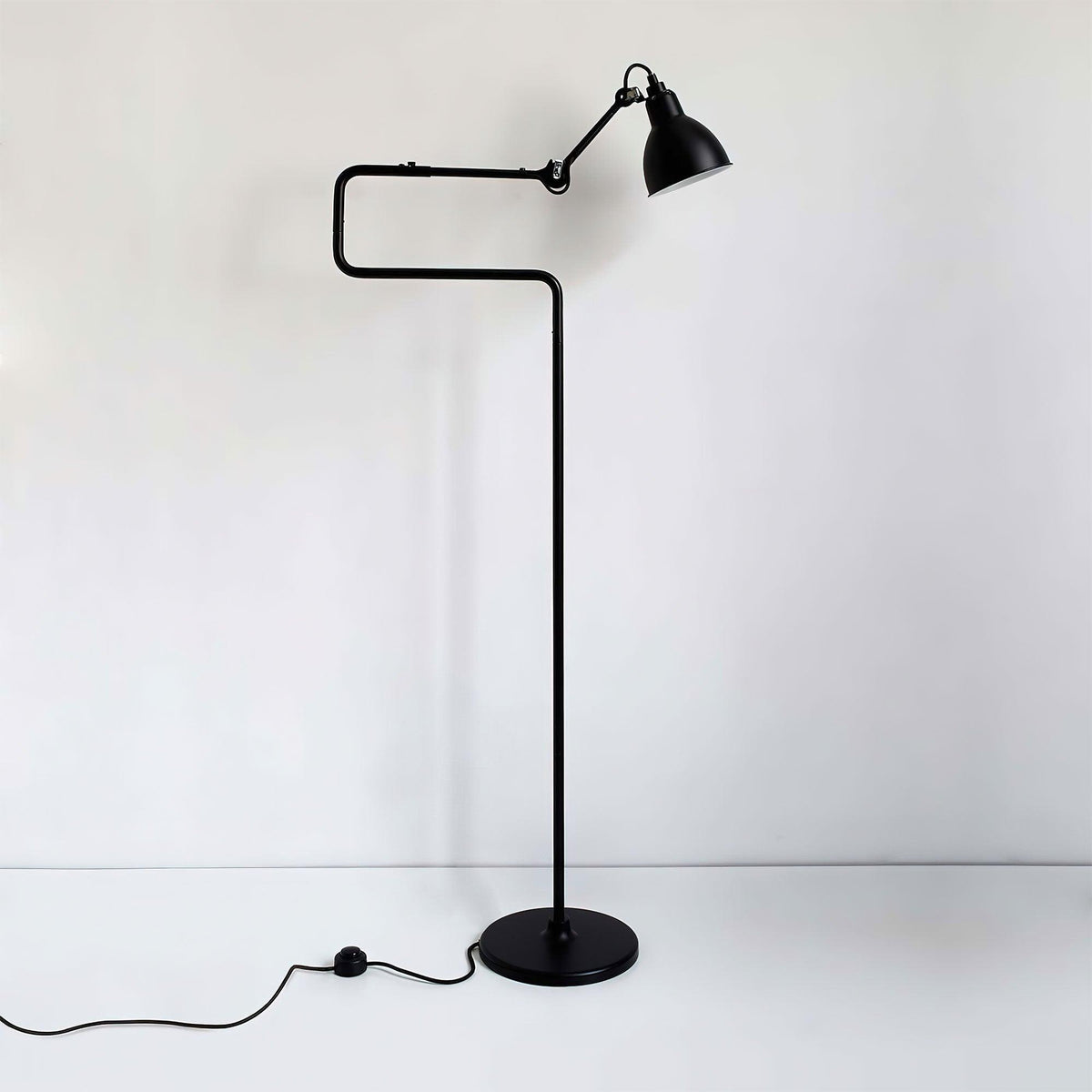 Versa Glide G411 Floor Lamp 10.5″