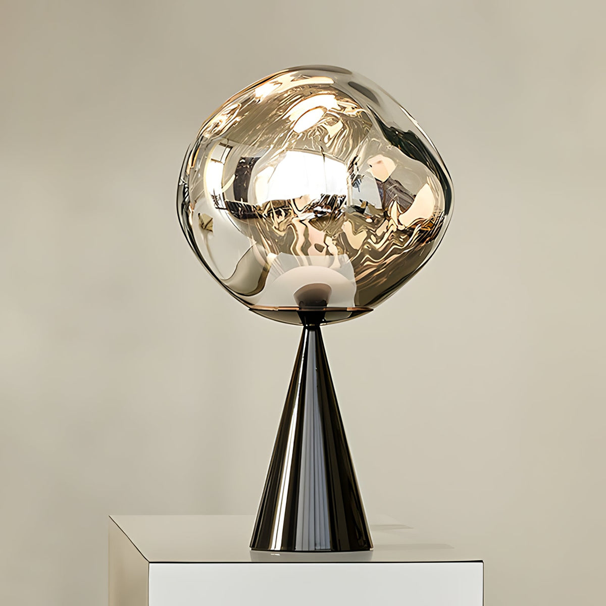 Lava Rechargeable Table Lamp