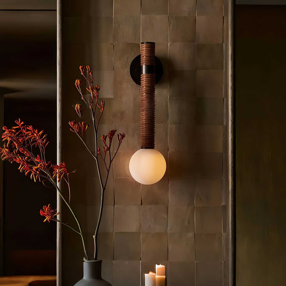 Lestro Wall Light