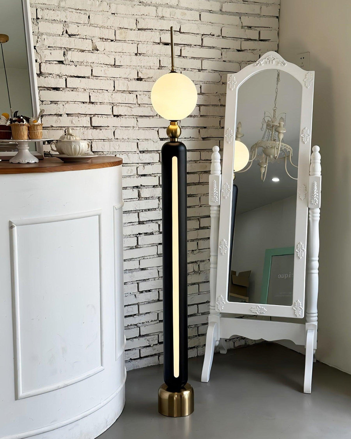 Lightning Rod Floor Lamp 7.1"