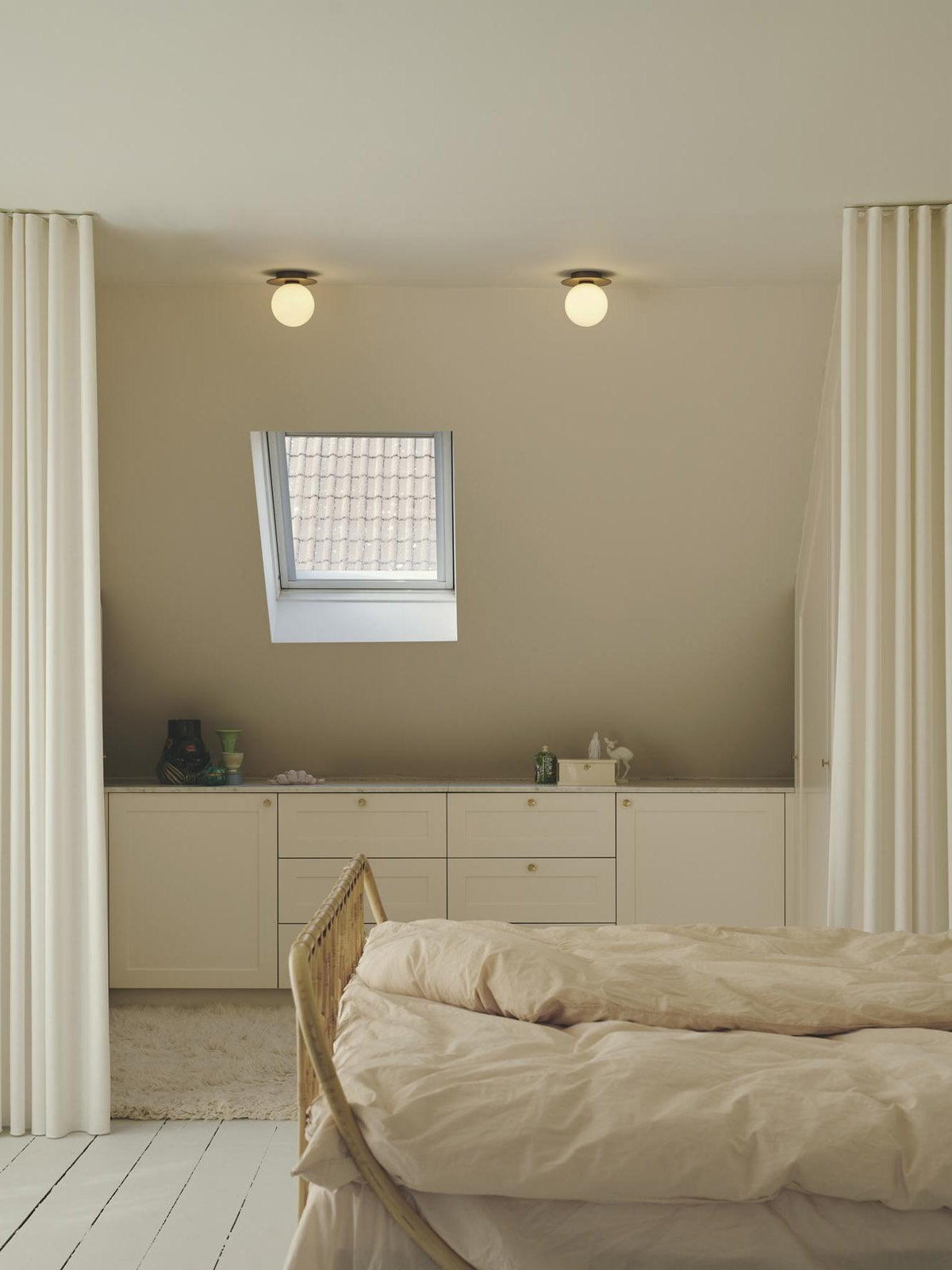 Liila Wall Lamp 5.9"