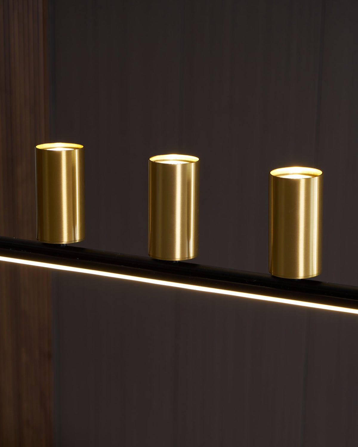 Linear Island Pendant Lamp