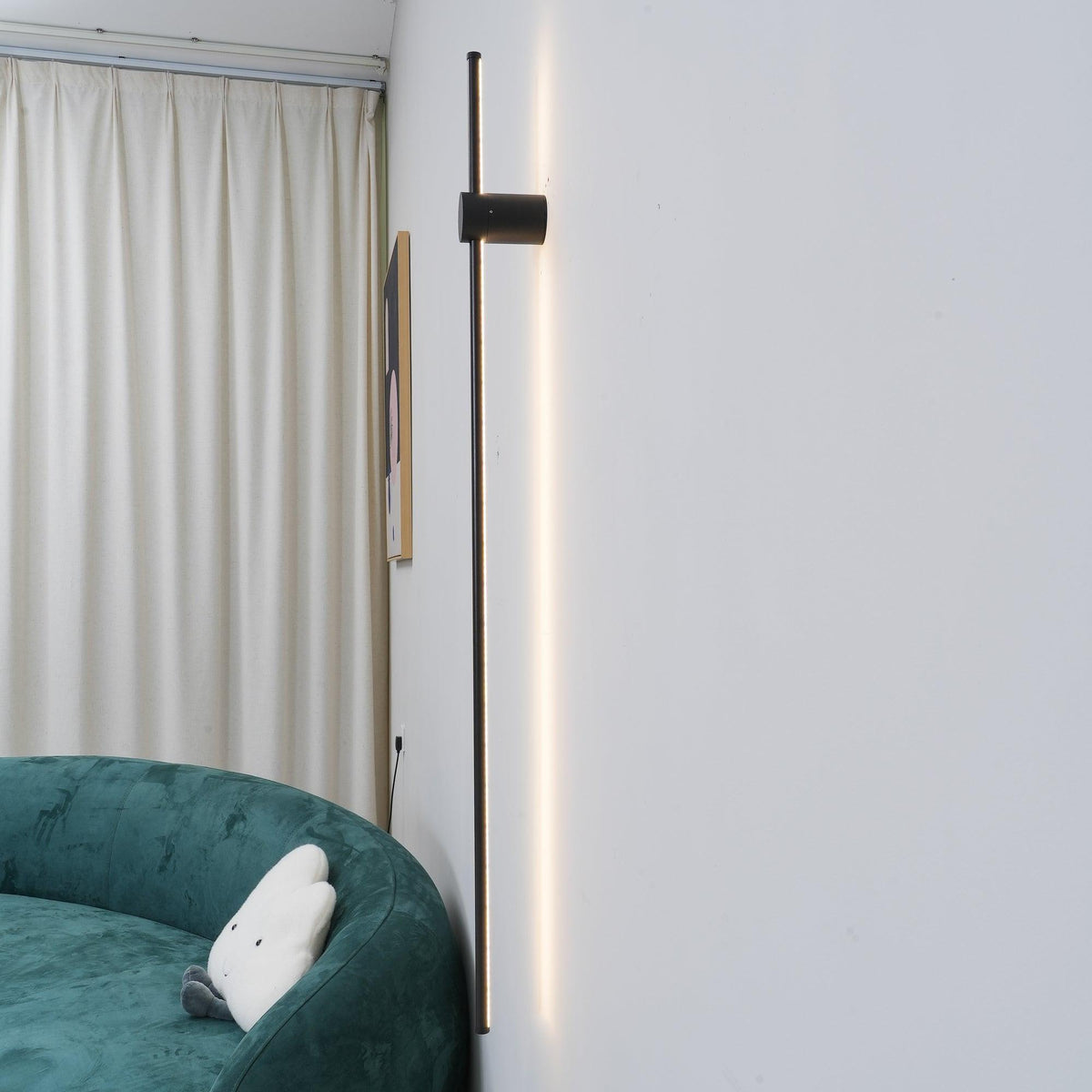 Linear LED Rechargeable Wall Light