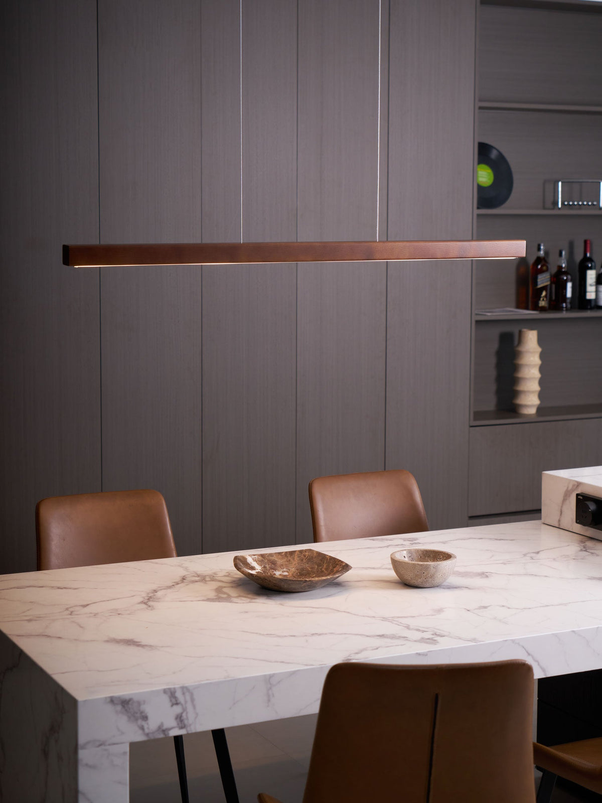 Linear Horizon Pendant Light