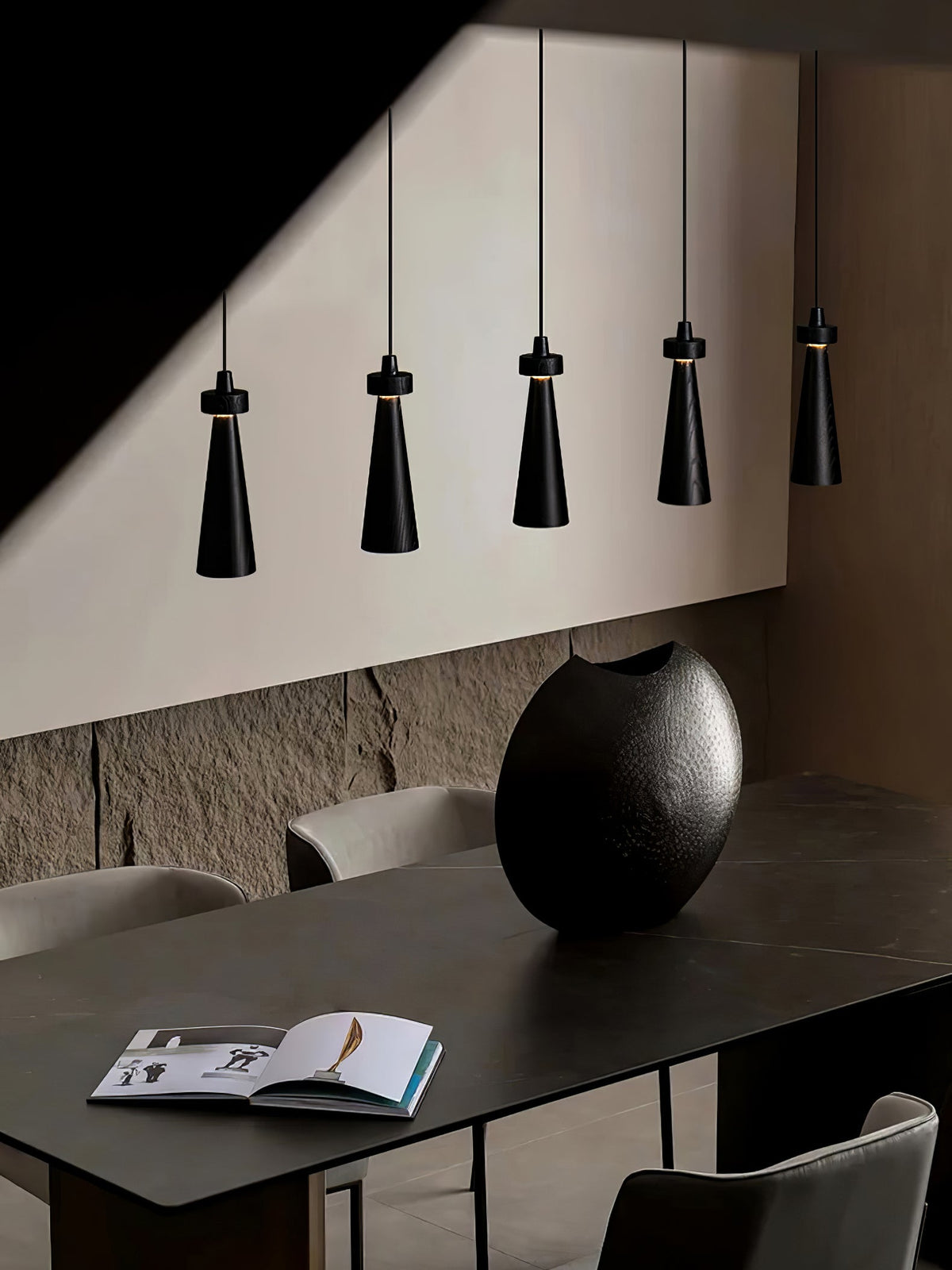 Loma Pendant Light