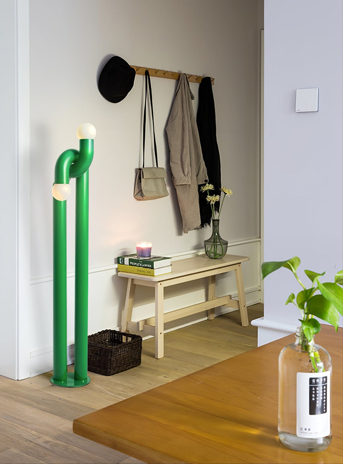 Loopi Floor Lamp