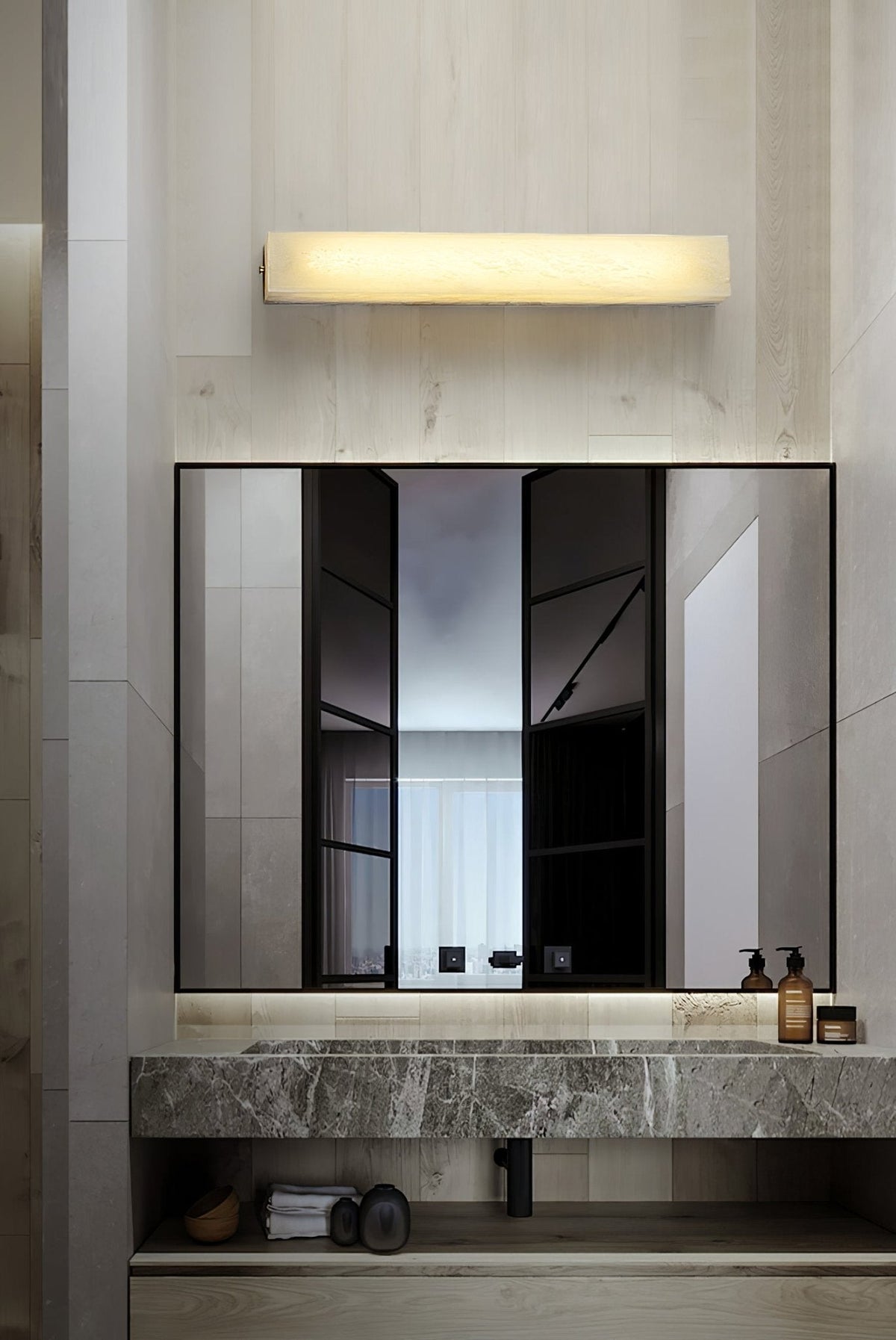 Lucent Pillar Wall Light